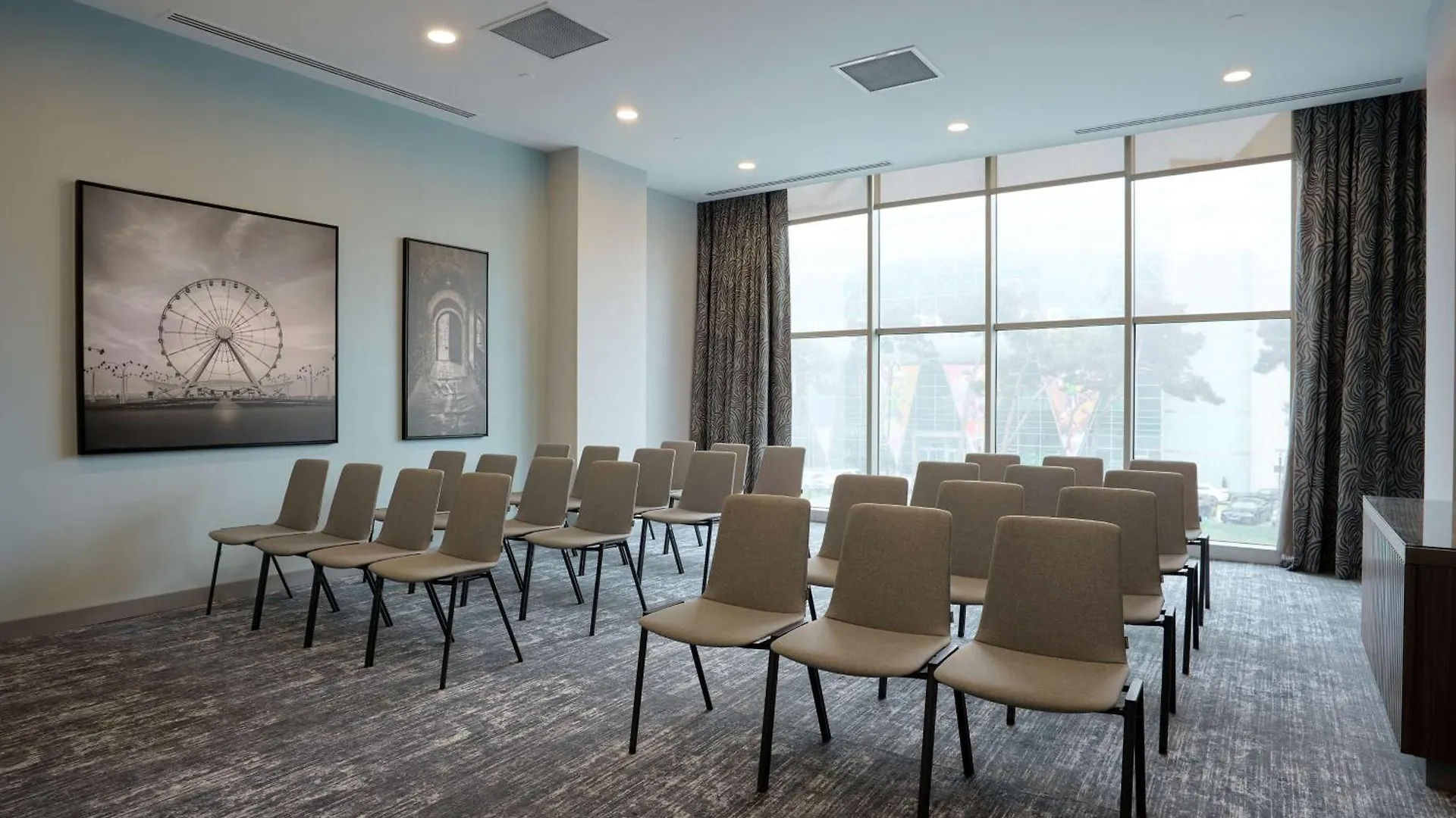Radisson Hotel Baku
